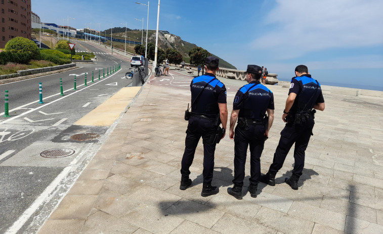 Dos ciclistas colisionan en el carril bici del Millennium