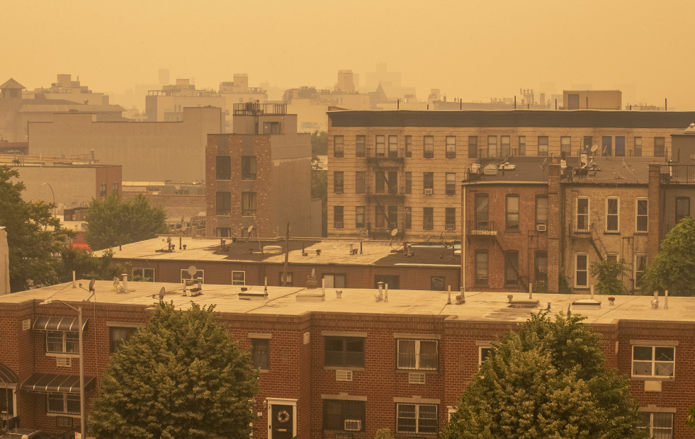 Nueva York recupera la normalidad al disiparse el humo, que casi duplicó los casos de asma