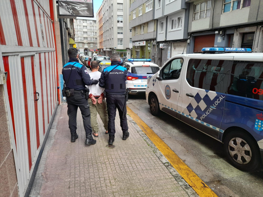 La Policía Local alcanza una cifra récord de detenciones: 225 en un año