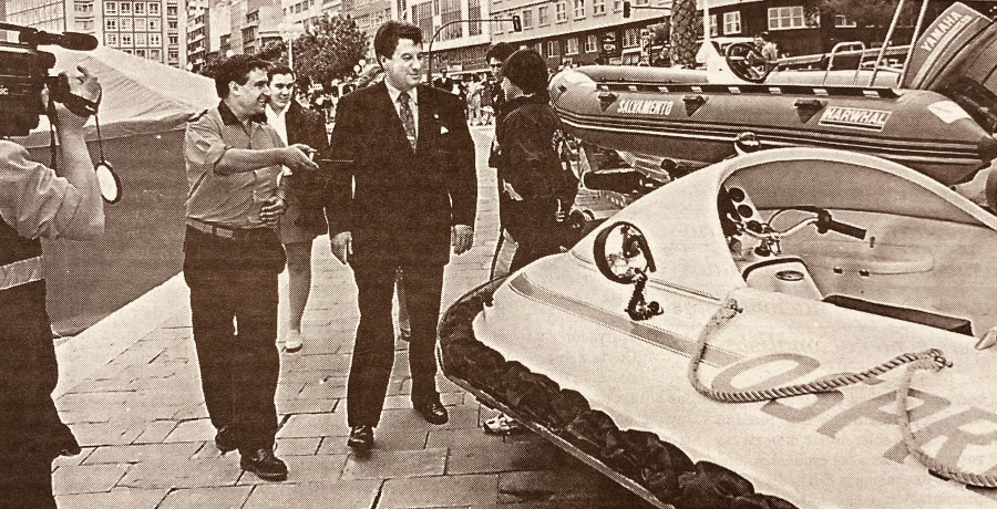 Hace 25 años: Protección "naranja" en las playas y un Ford de 1930 estrena el registro de vehículos históricos