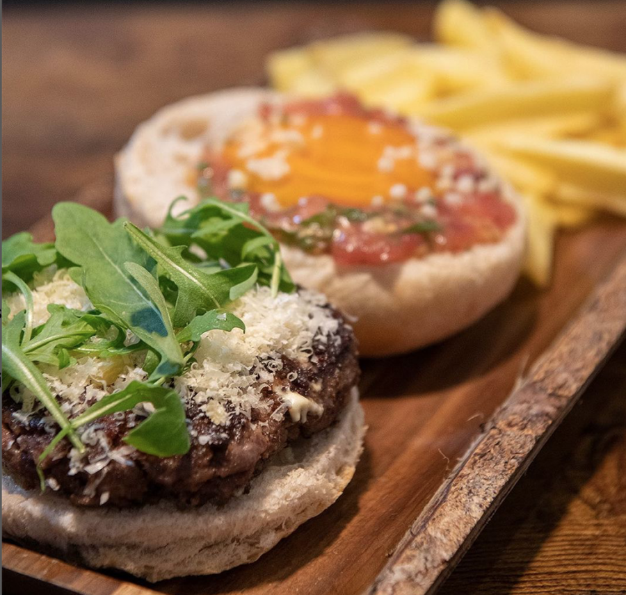 La hamburguesa efímera del mes de junio pertenece a Yayo Daporta