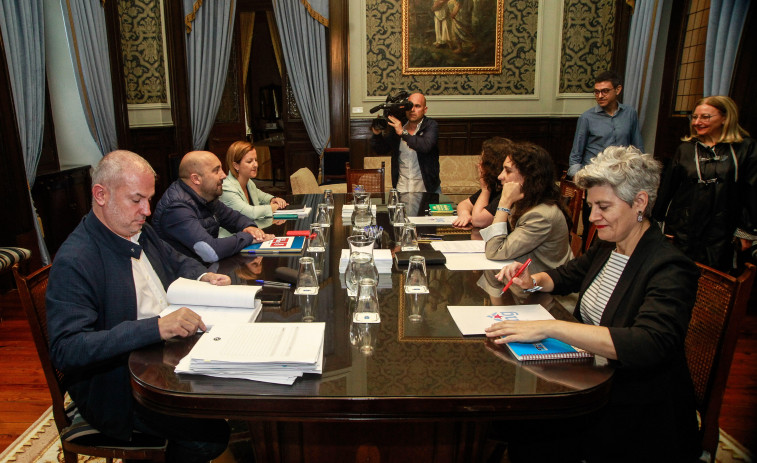 El PSOE y el BNG se centran en los acuerdos programáticos