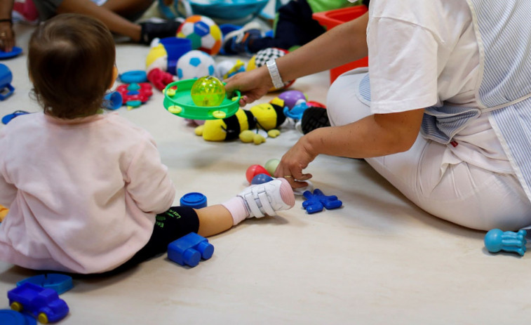 Los empleados de escuelas infantiles irán a la huelga el 29 de junio para reclamar un convenio 