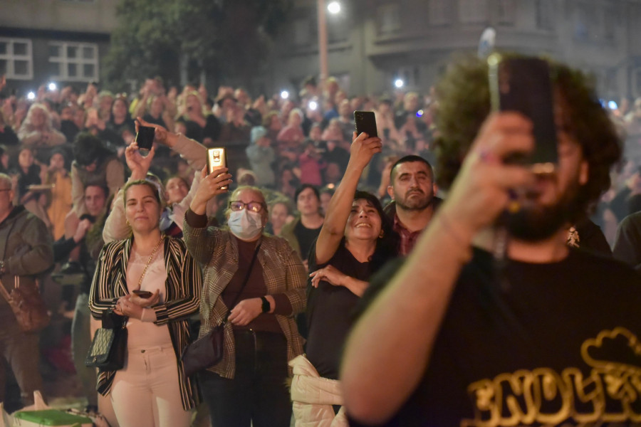 Hostelería y ocio nocturno de A Coruña dan la bienvenida a otro horario ampliado