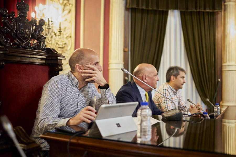 Manuel Cabezas continuará como concejal del PP en el Ayuntamiento de Ourense