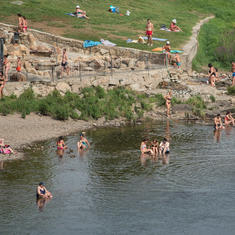 Galicia puede superar los 30 grados este domingo con la entrada de aire cálido