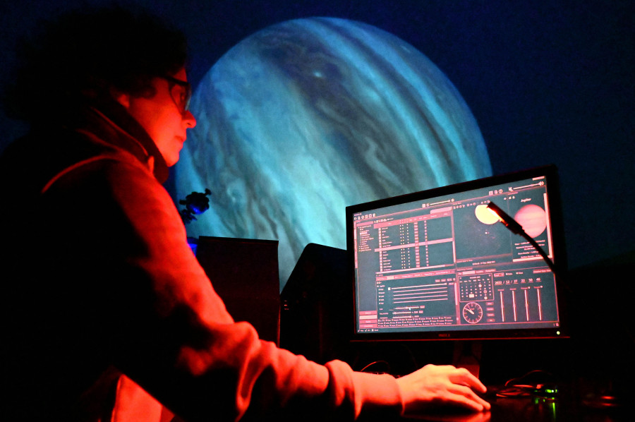 El Planetario de A Coruña enseña a encontrar la constelación de Hércules en el cielo