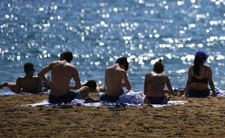 Un total de 23 playas gallegas reciben la Bandera Q de Calidad