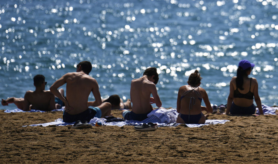 Un total de 23 playas gallegas reciben la Bandera Q de Calidad