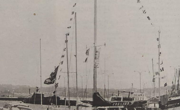 Hace 25 años: Terrazas ilegales y barcos de guerra en A Coruña