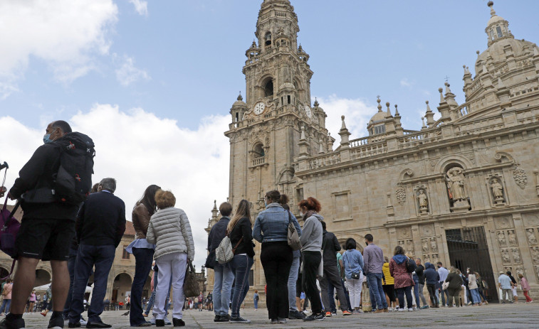 Aumenta en mayo el turismo internacional que recibe Galicia y también los gallegos que viajan al extranjero