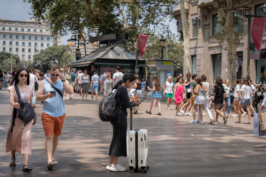 Las previsiones para la economía española mejoran y ya auguran un avance superior  al dos por ciento