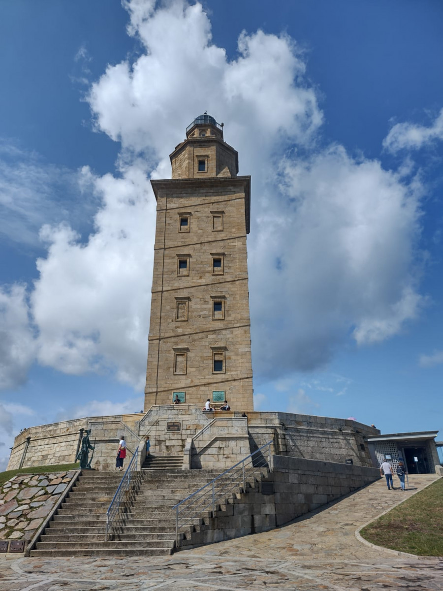 La Torre de Hércules cierra este sábado desde las 17.30 por el fuerte viento