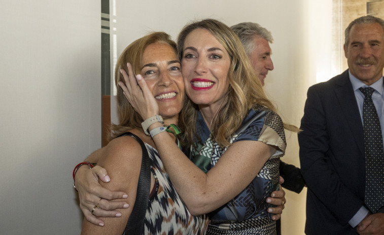María Guardiola, investida presidenta de la Junta de Extremadura con el apoyo de PP y Vox
