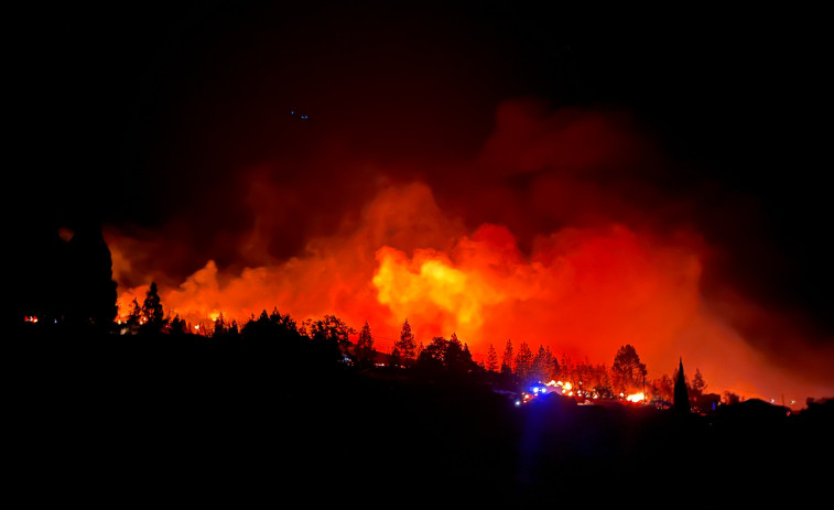 Más de 4.000 evacuados por el incendio de La Palma