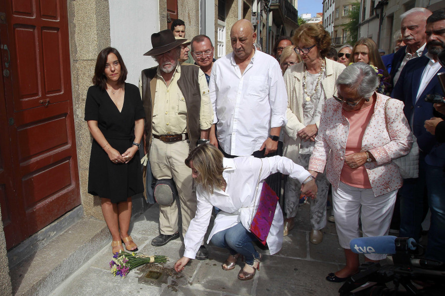 Seis 'losas de la memoria' para recordar a los coruñeses víctimas del nazismo