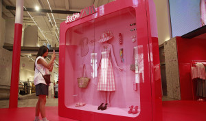 El universo Barbie llega al Zara de la calle Compostela