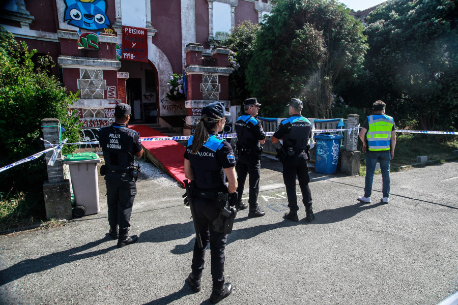 La Policía Local desaloja la antigua cárcel provincial de A Coruña