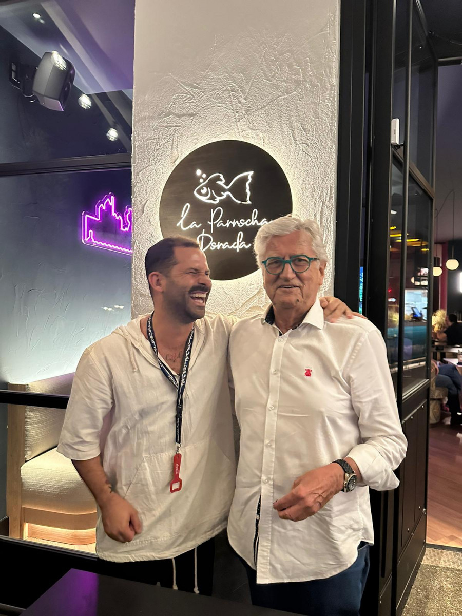 Pepe Domingo Castaño evoca sus tiempos de Goldenfish en La Parrocha Dorada de Santa Cristina