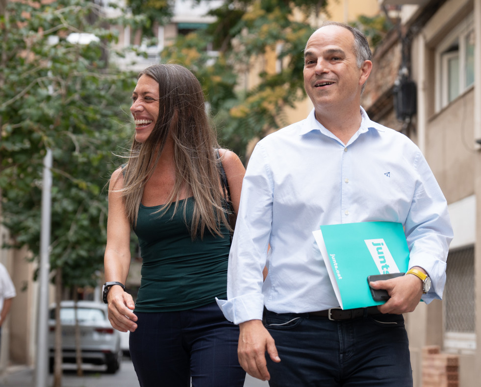 La candidata número 1 de Junts per Catalunya por Barcelona al Congreso de los Diputados, Míriam Nogueras, y el secretario general de Junts per Catalunya, Jordi Turull @DAVIZ ZORRAKINO (EP)