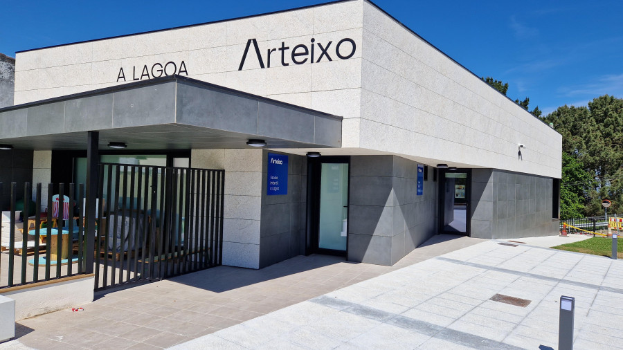 Arteixo saca a contratación la explotación del bar del centro social de A Lagoa por un euro