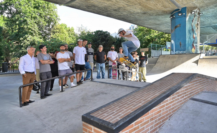 Los skaters se manifiestan en la nueva pista de Cuatro Caminos