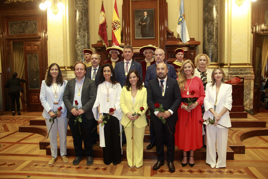 El Gobierno local de A Coruña crea para este mandato doce direcciones de área