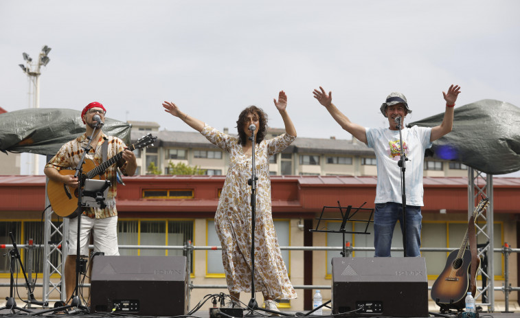 Sardinas y música, protagonistas de la segunda jornada festiva en O Birloque