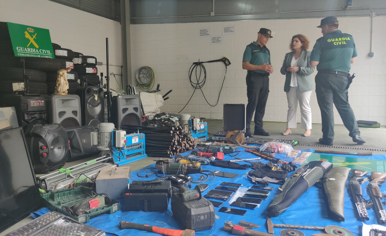 Detenidas quince personas en A Coruña y Lugo por su presunta participación en 40 robos con fuerza