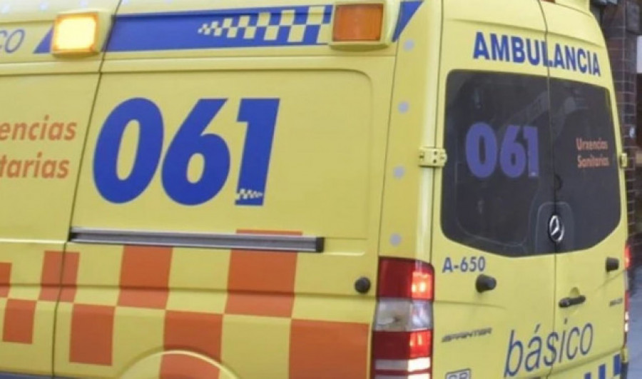Muere un hombre tras sufrir un desvanecimiento mientras nadaba en una playa en Cabanas