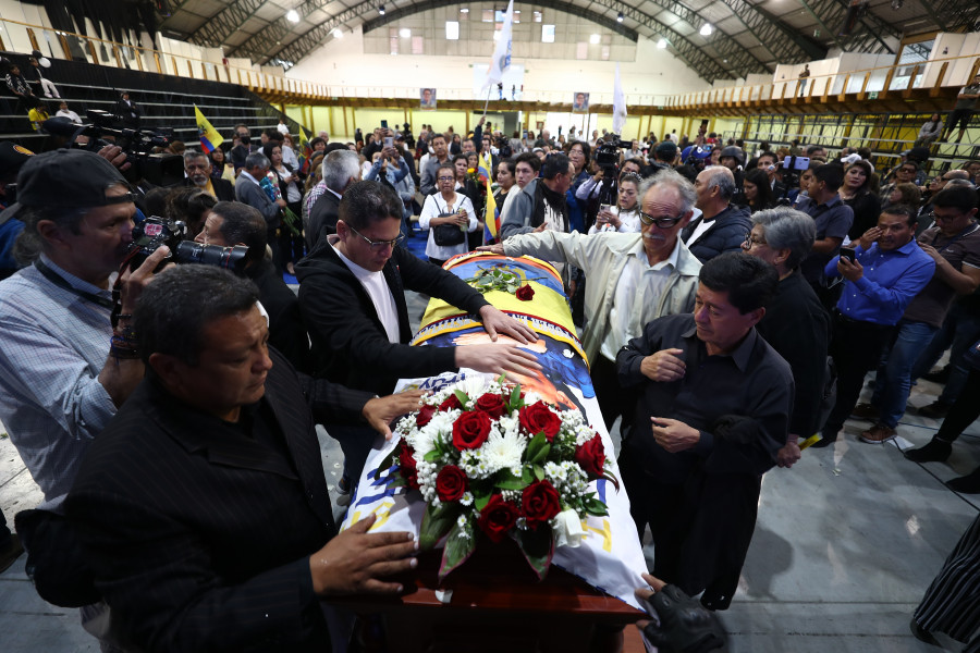 La esposa de Villavicencio acusa al Estado ecuatoriano y al correísmo del asesinato