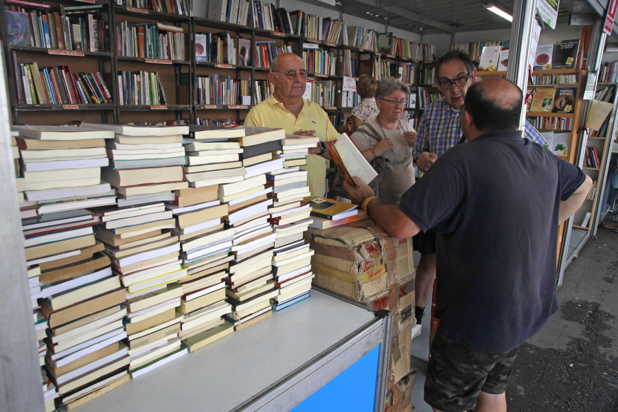 A la búsqueda de pequeñas joyas, recuerdos y libros perdidos en el tiempo