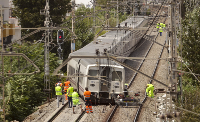 El servicio ferroviario de Cataluña, afectado tras un descarrilamiento sin heridos