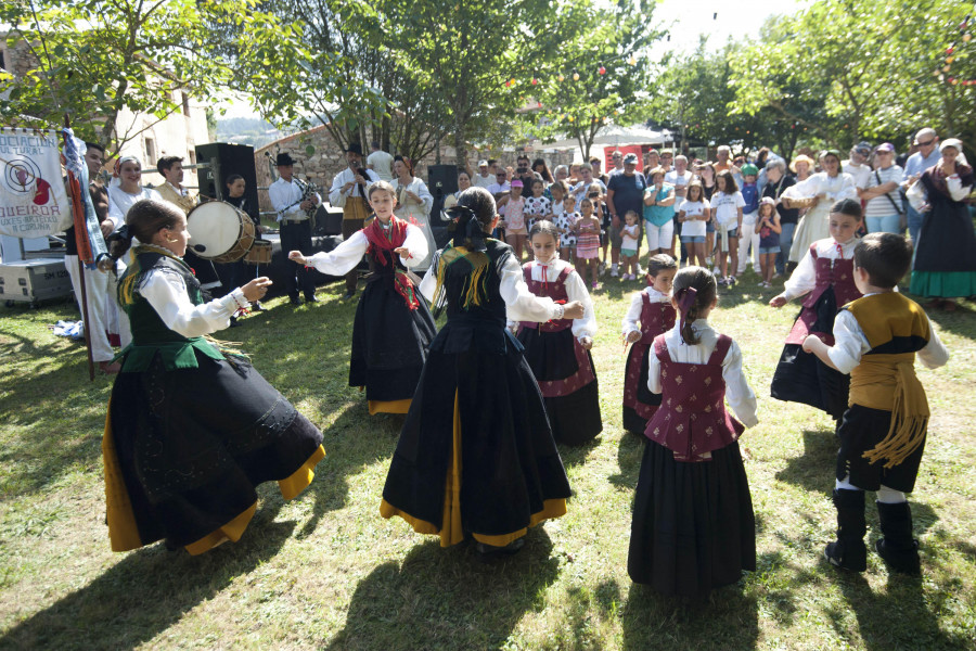 A Roda, Breo y Jiggy estarán en el Festival Folk de Sisalde, en Arteixo