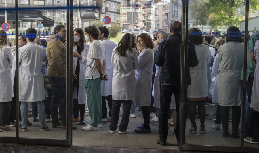 El Sergas recibe en cinco horas más de 2.000 solicitudes de ascenso en la carrera profesional