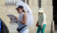 Reportaje | A Coruña: las dos formas de vivir una ciudad a 30 grados