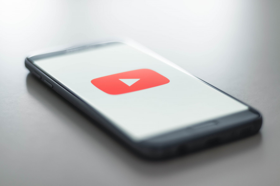 YouTube prueba una herramienta para buscar canciones tarareándolas