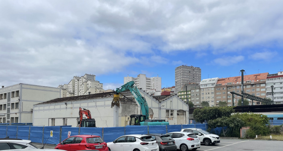 Avanzan las obras de la intermodal de A Coruña con el derribo de más edificios