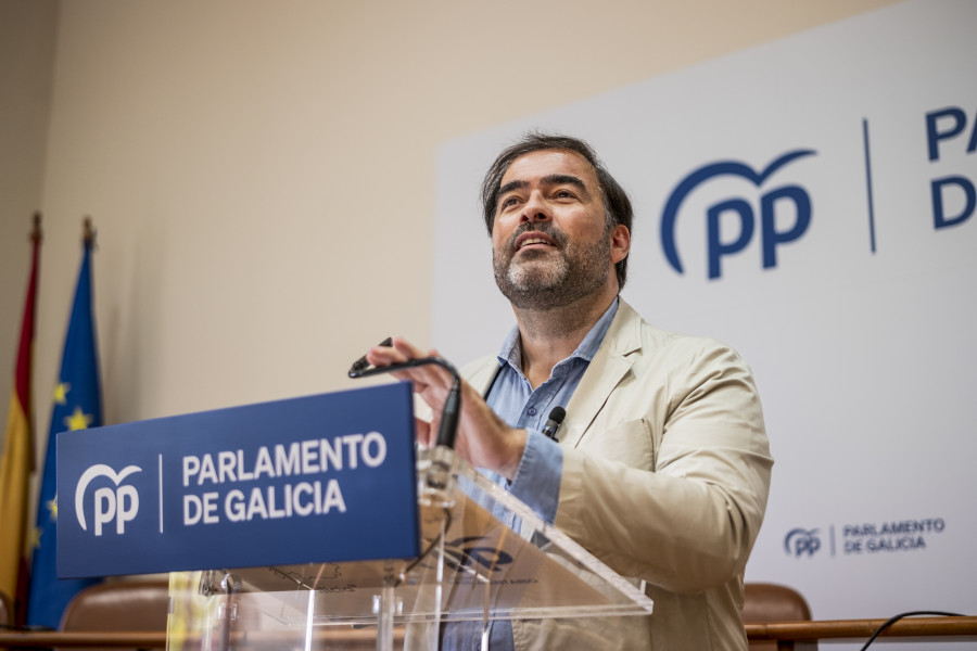 Alberto Pazos, nuevo portavoz del PPdeG en el Parlamento tras la marcha de Puy