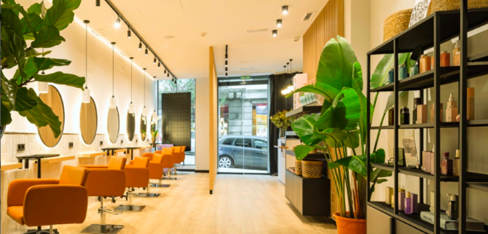 Cuatro salones de peluquería en A Coruña para poner tu cabello a punto tras el verano