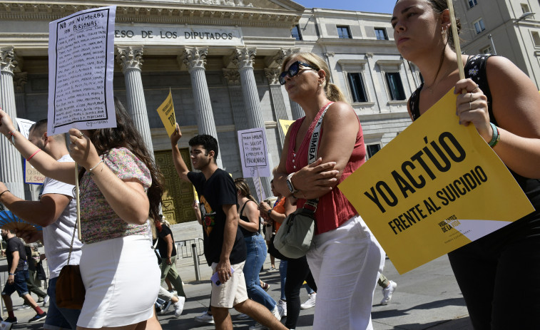 Reclaman un Plan contra el suicidio que evite las 4.000 muertes que se producen cada año