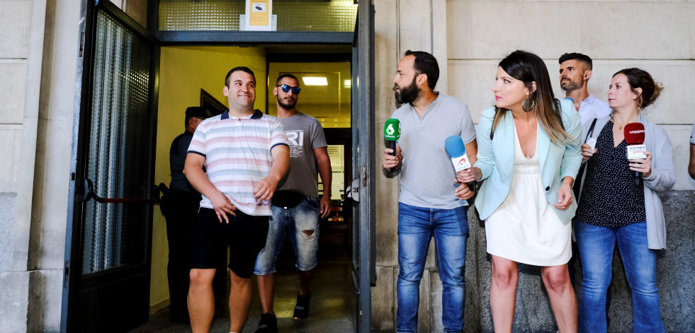 El Tribunal Superior de Navarra confirma la rebaja de un año a dos condenados de la Manada