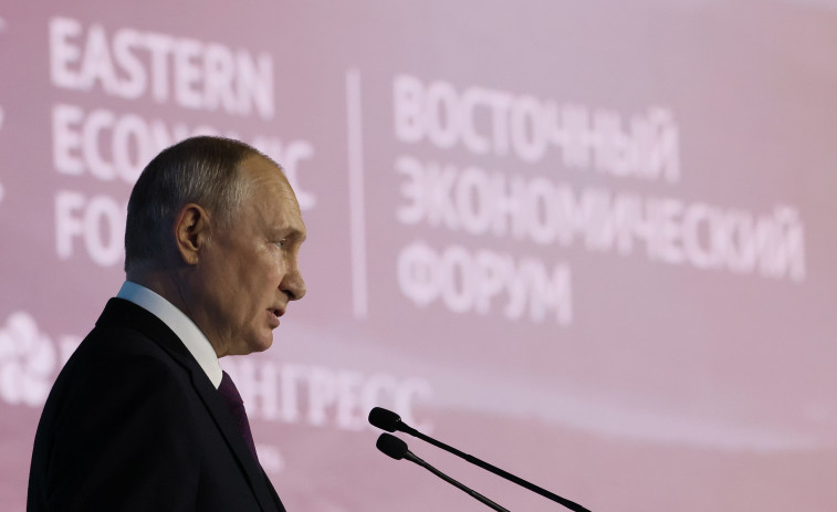 Putin dice que a final de año anunciará si se presenta a la reelección