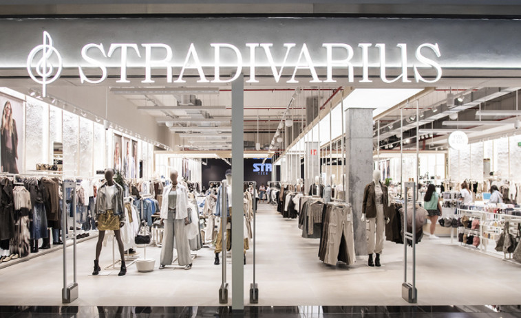 El nuevo concepto de tienda de Stradivarius abre sus puertas en Marineda City