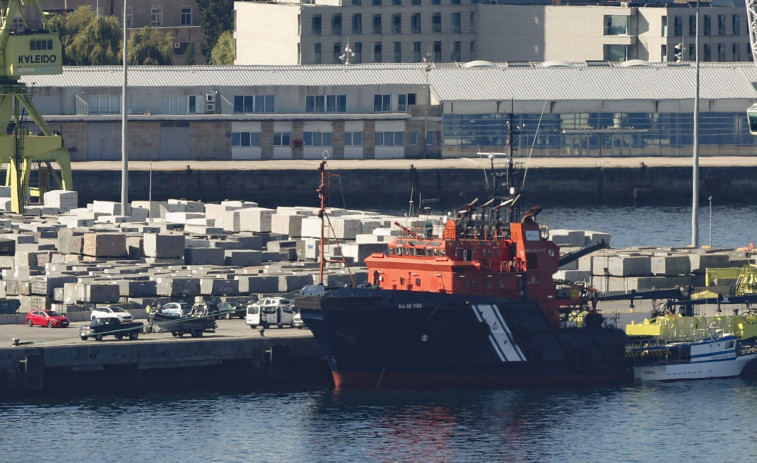 Cuatro detenidos y 2.000 kilos de droga hallados en un barco en las Rías Baixas