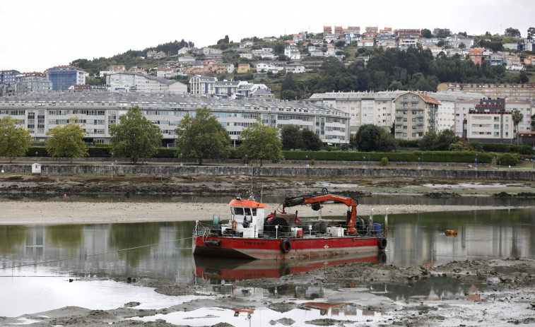 Augas de Galicia detecta todavía vertidos contaminantes en la ría