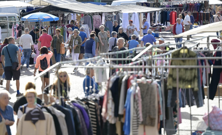 Culleredo estrena ‘feirón’ en O Burgo con 50 puestos y éxito de público