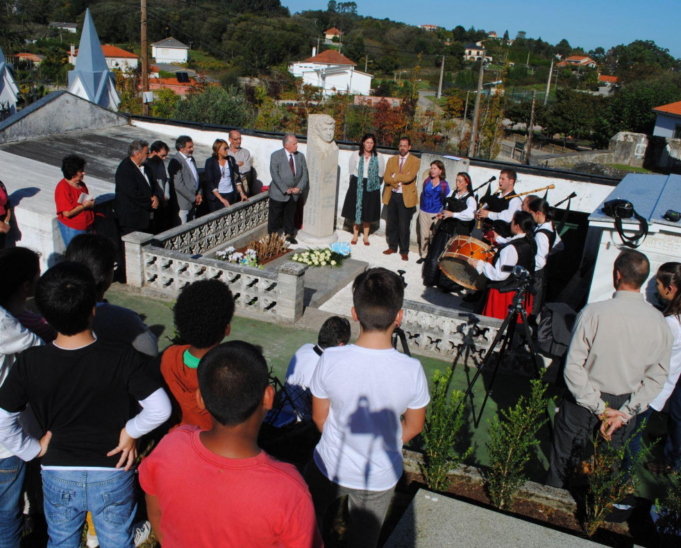 Homenaje viqueira 6 18121944