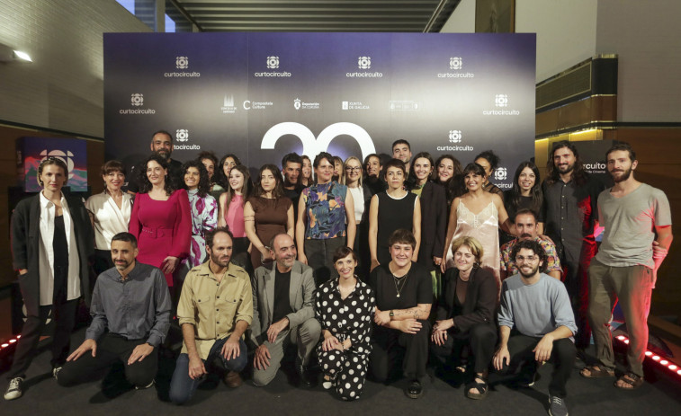 Galicia recibe con vítores y orgullo a la ganadora de la Concha de Oro Jaione Camborda