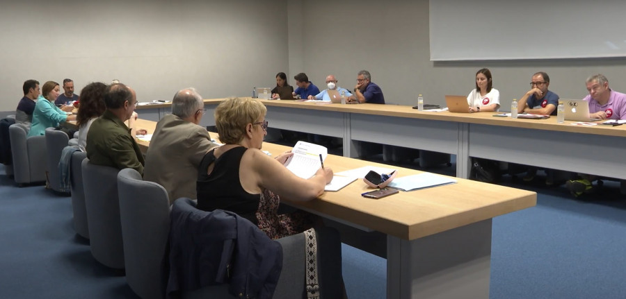 Los sindicatos se niegan a negociar si Educación no incluye mejoras en el horario lectivo